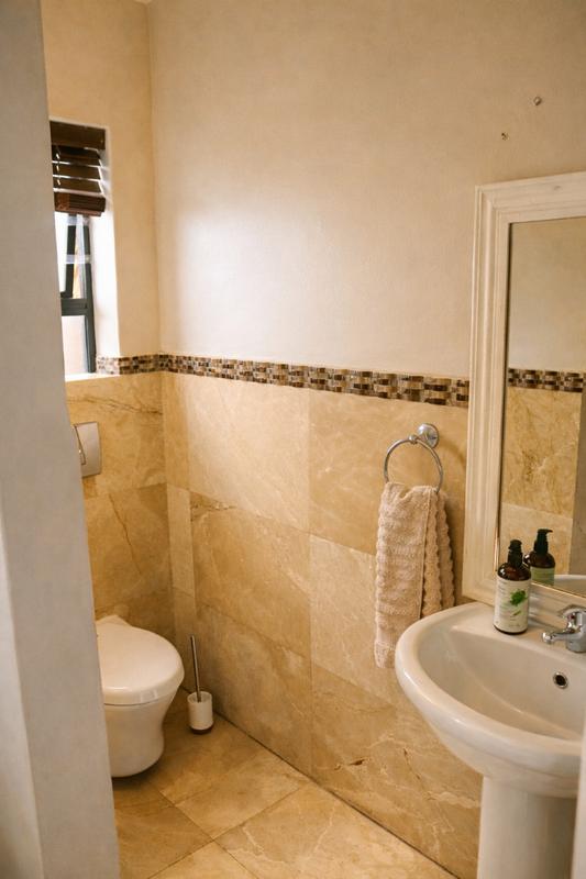 4 Bedroom Property for Sale in Flamingo Vlei Western Cape